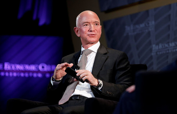 Bezos snubs eBay,Walmart in shareholders'letter